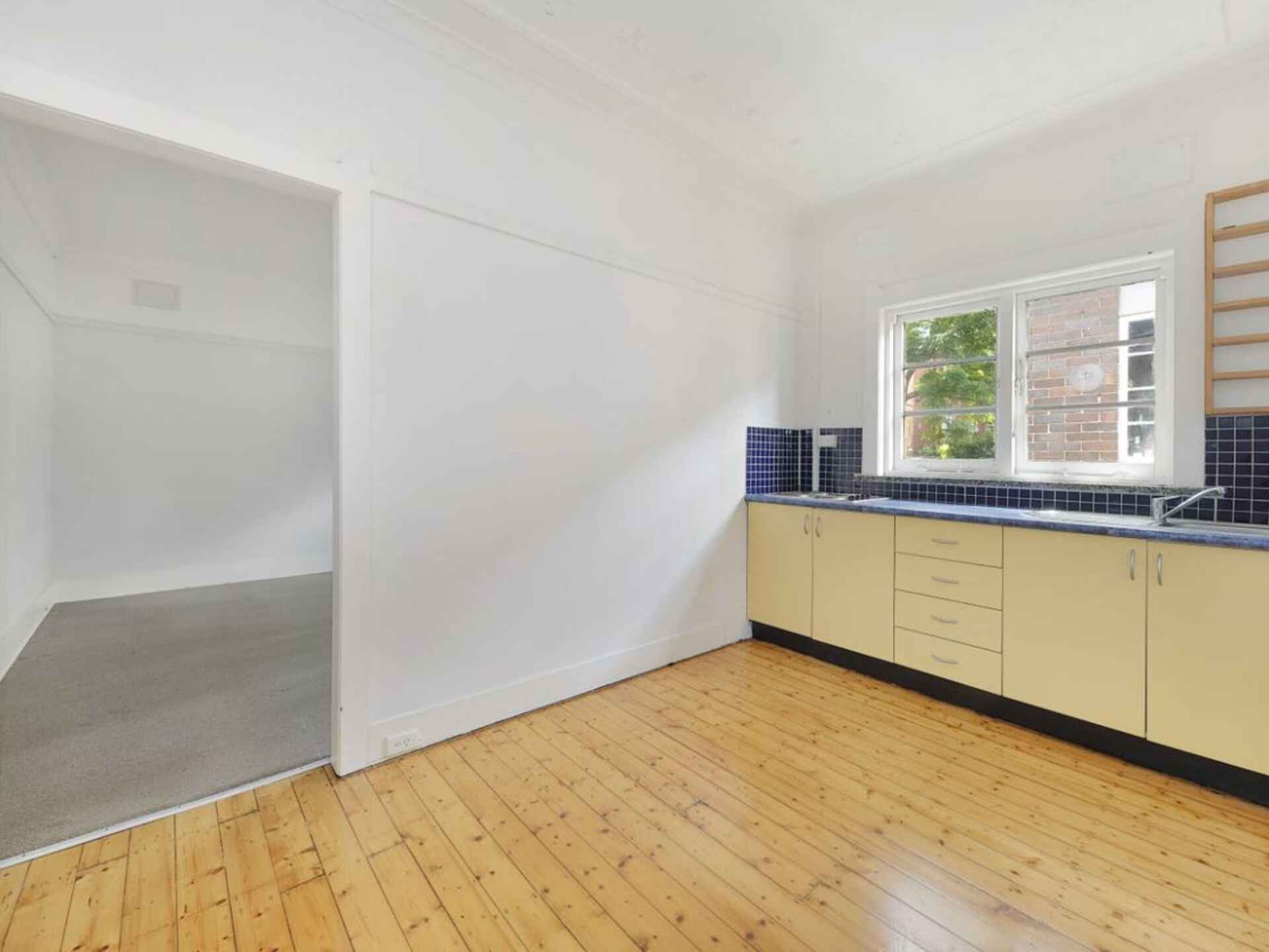 8/23 Cooper Street Paddington