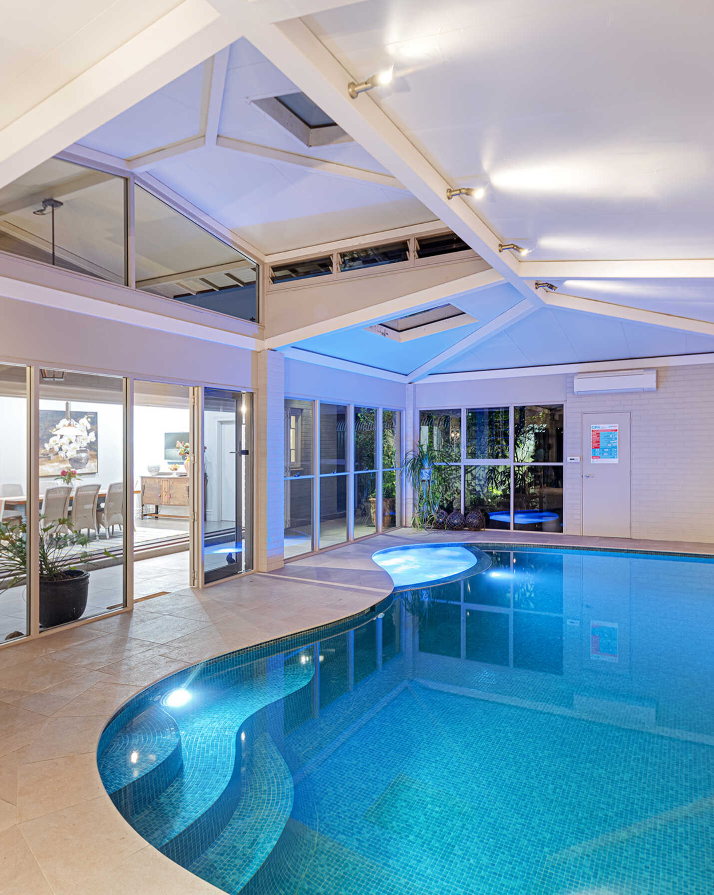19 Glenview Street Greenwich, Greenwich - Thumbnail 8