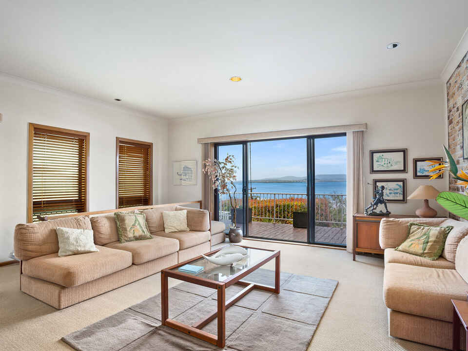 274 Northcliffe Drive Lake Heights