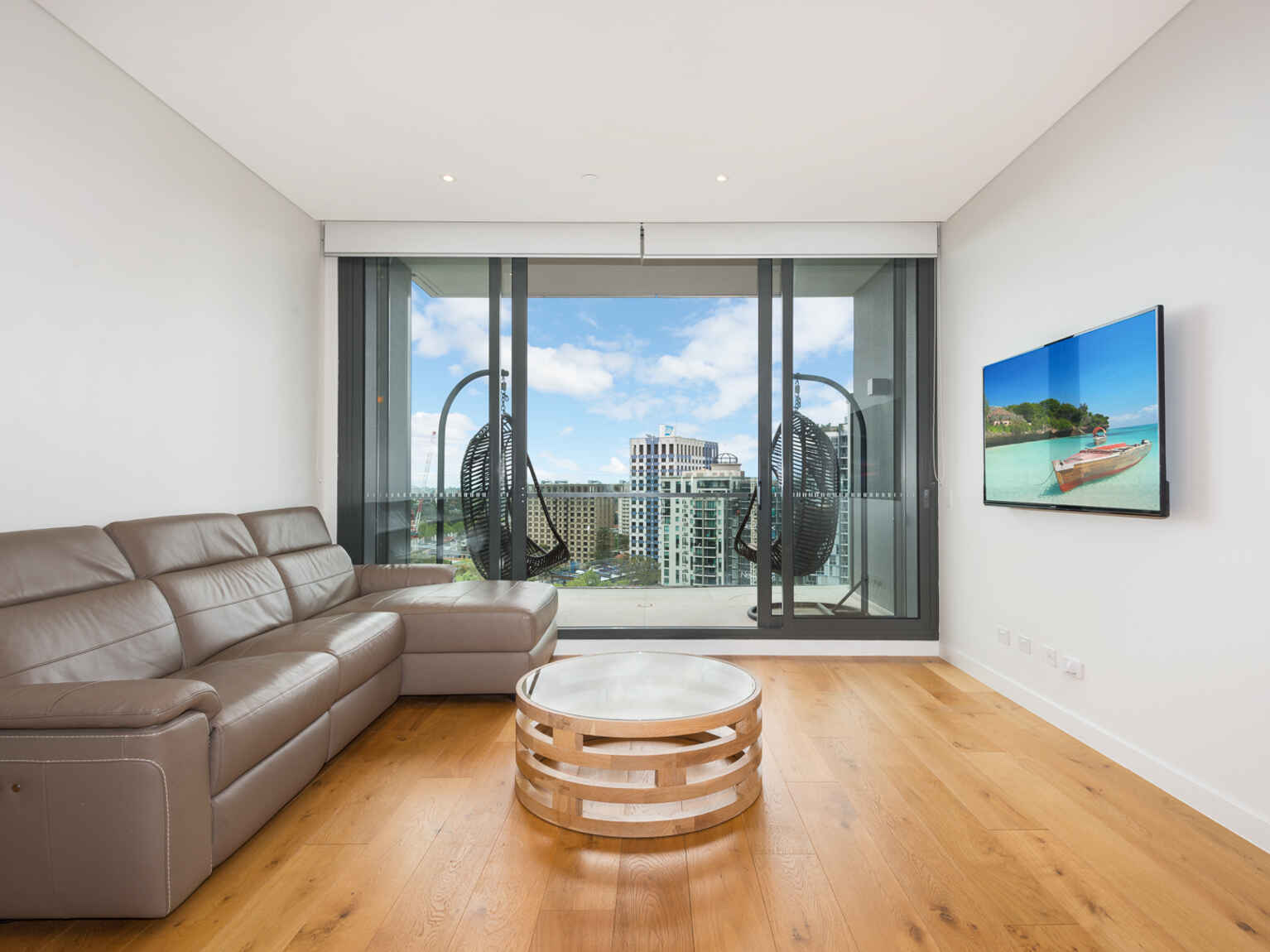 1601/225 Pacific Highway North Sydney