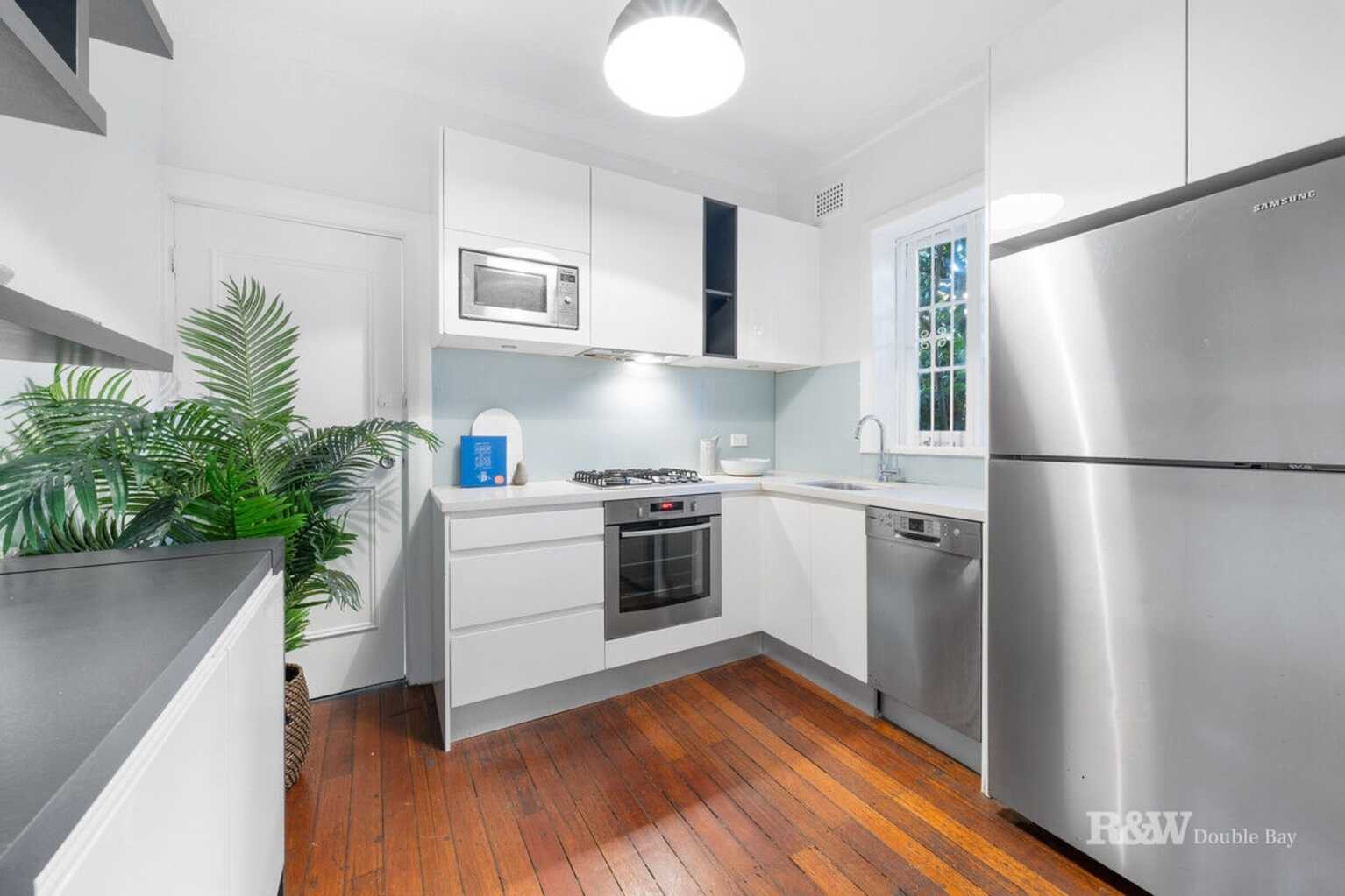 3/172 New South Head Road Edgecliff 3/172 New South Head Road Edgecliff