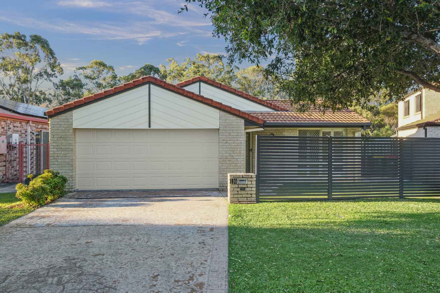 16 Michael Place Tingalpa 16 Michael Place Tingalpa