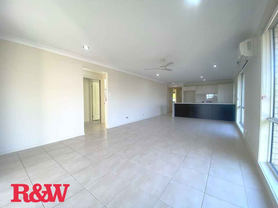 21 Blue View Terrace Glenmore Park