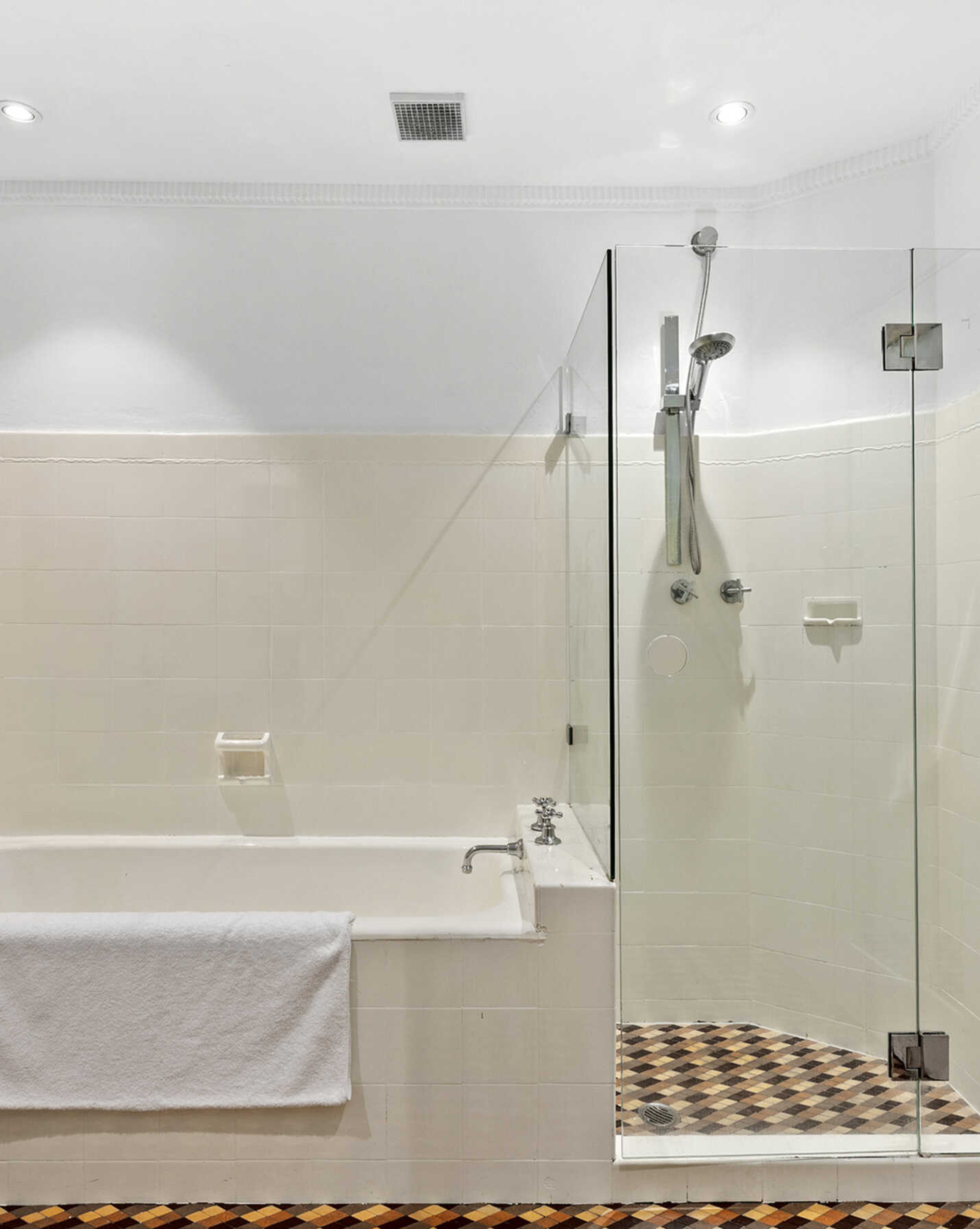 4/1 Birtley Place Elizabeth Bay, Bay - Thumbnail 8