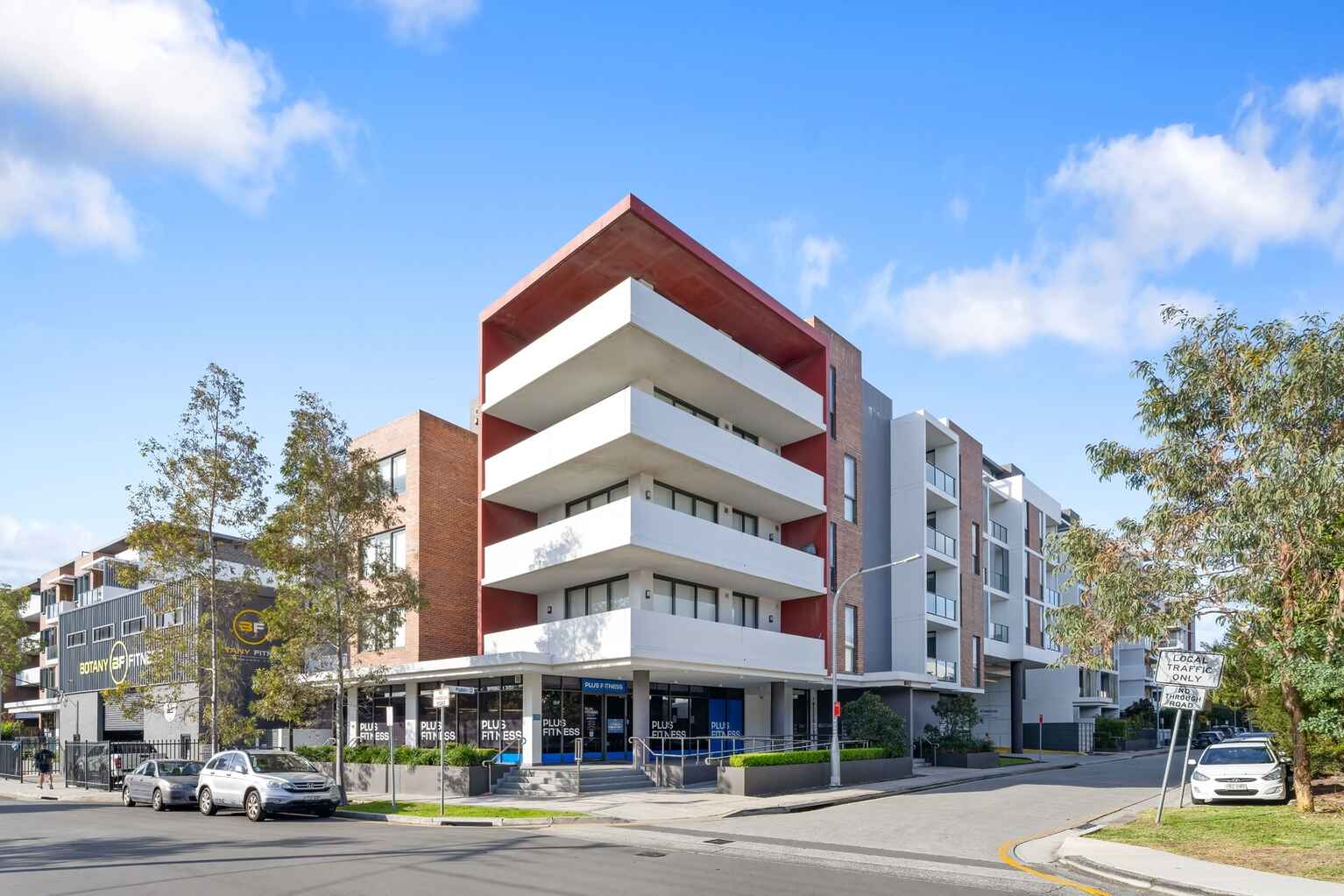 303/1 Madden Close Botany