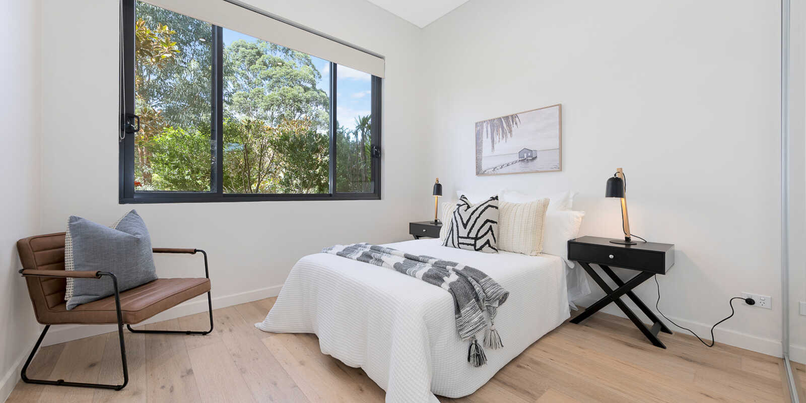 G06A/21 Glen Street Eastwood
