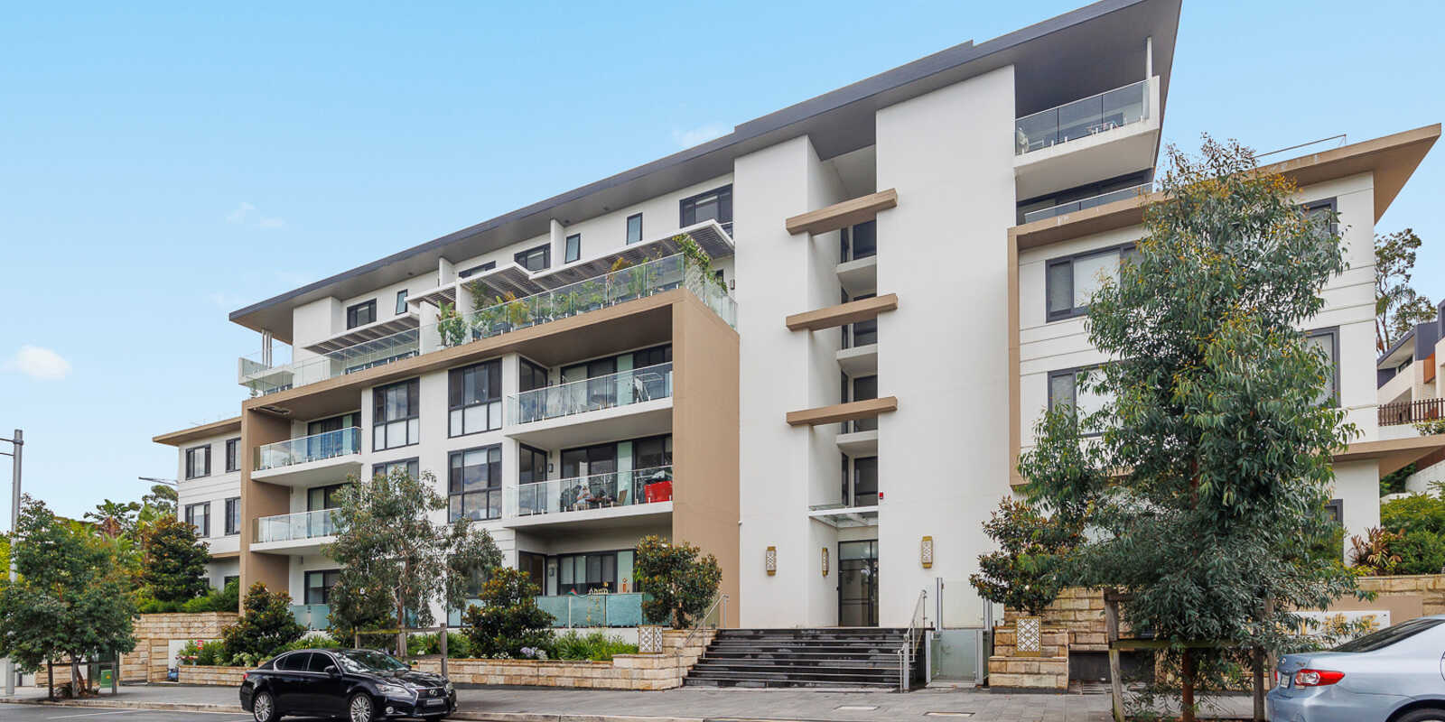 G06A/21 Glen Street Eastwood