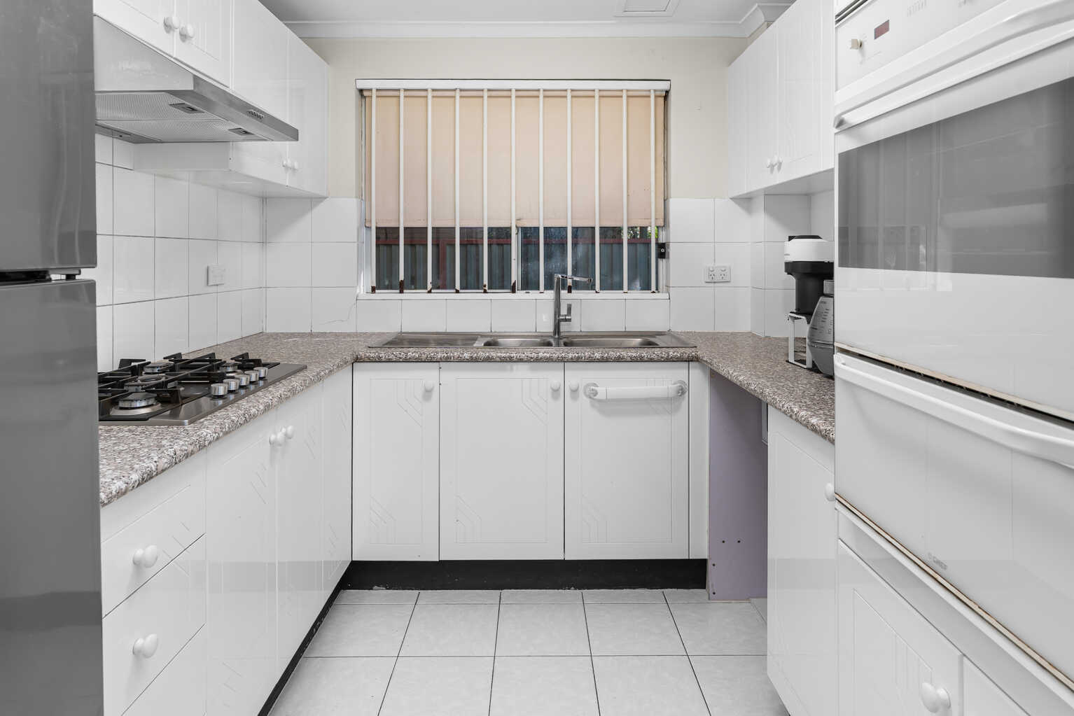 6/77-79 FIRST AVENUE Campsie