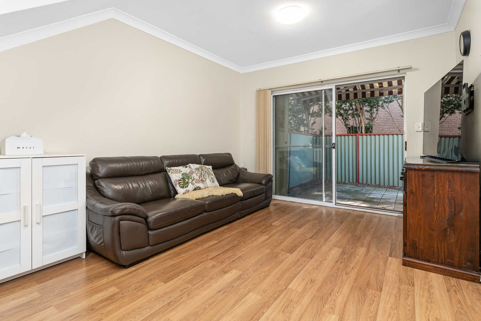 6/77-79 FIRST AVENUE Campsie