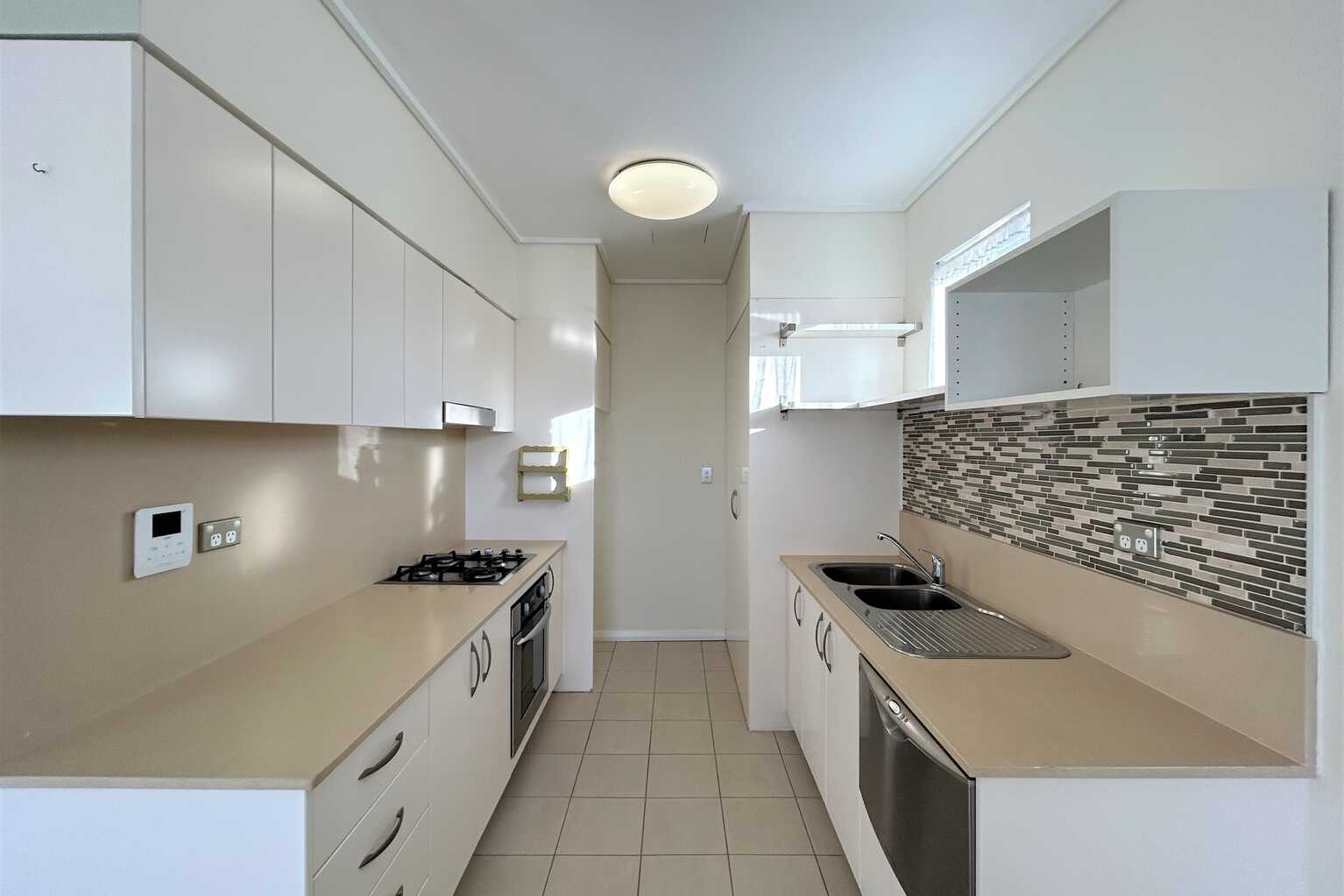73/20 Close Street Canterbury