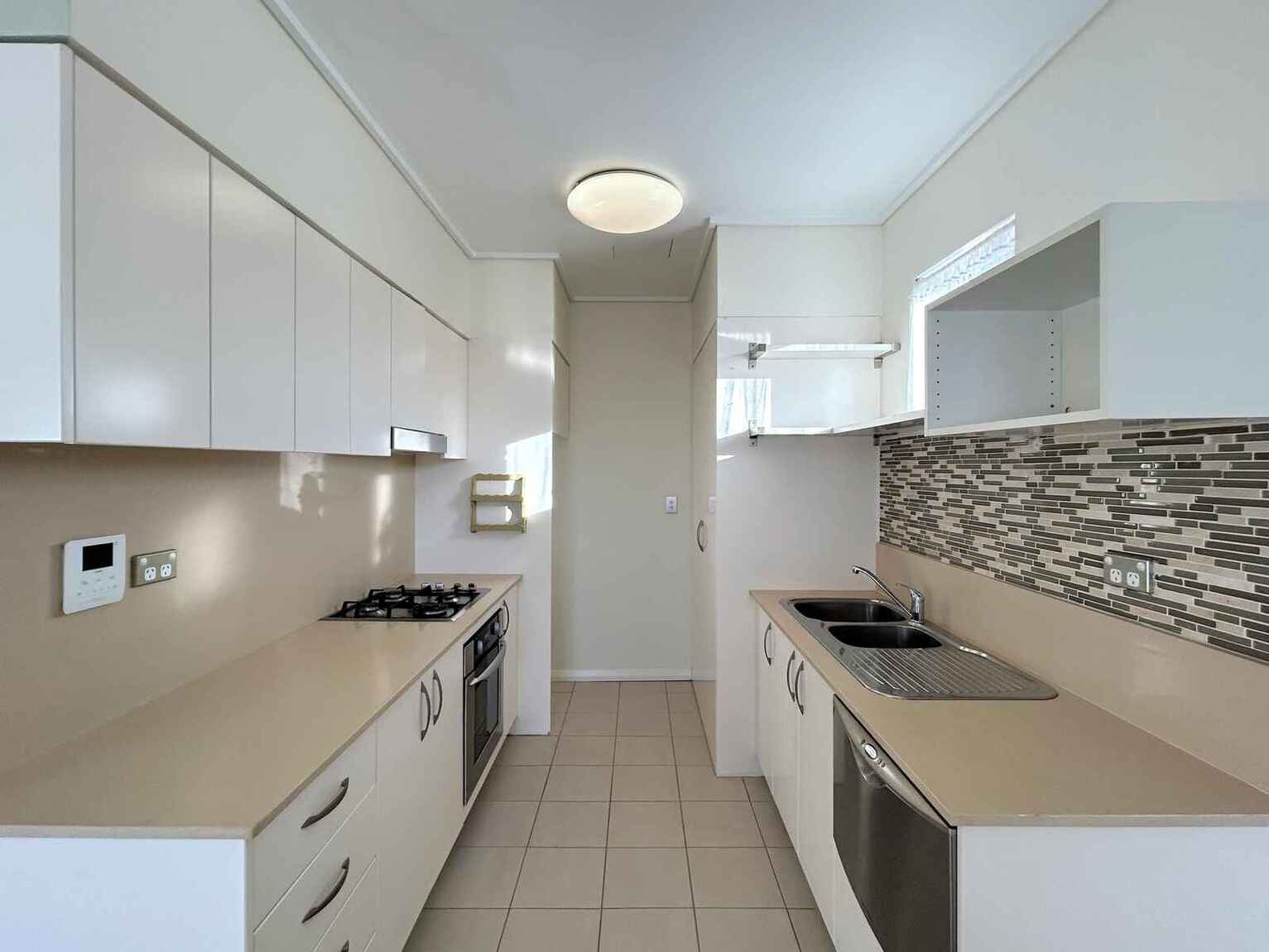 73/20 Close Street Canterbury 73/20 Close Street Canterbury