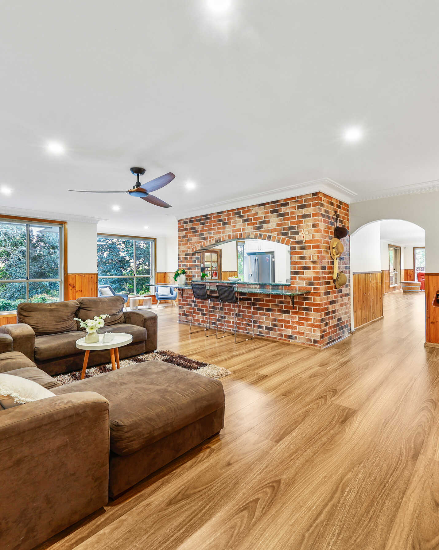 137 LONGHURST ROAD Minto, Minto - Thumbnail 4