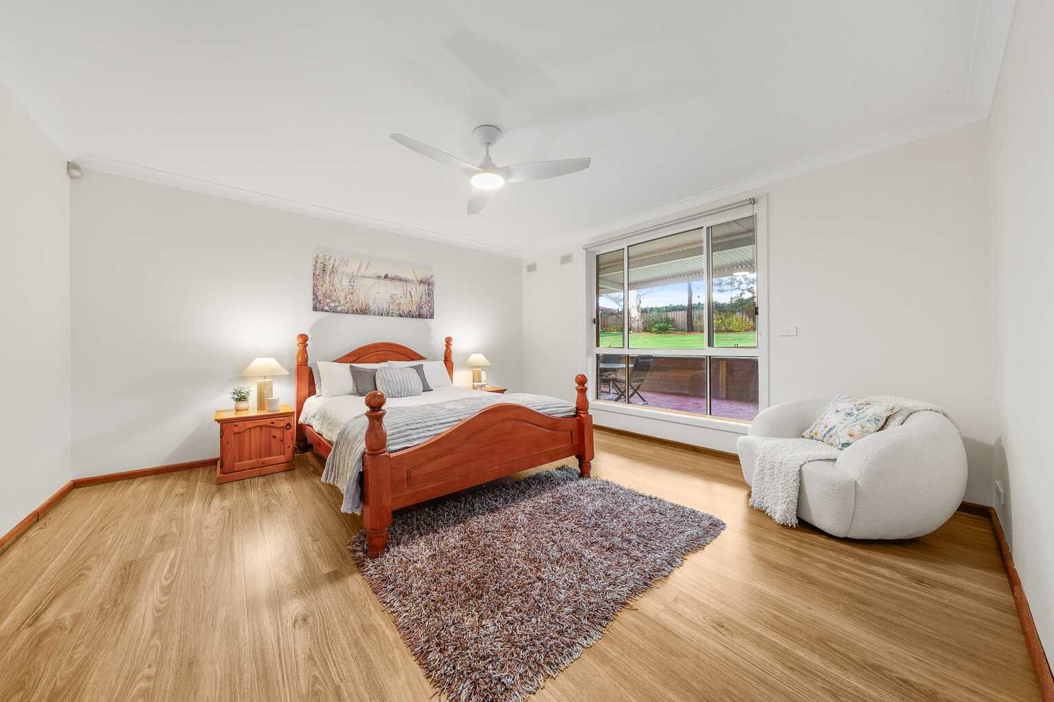 137 LONGHURST ROAD Minto