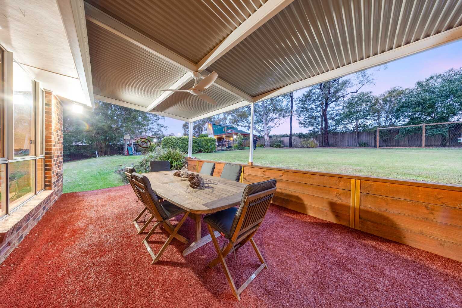 137 LONGHURST ROAD Minto
