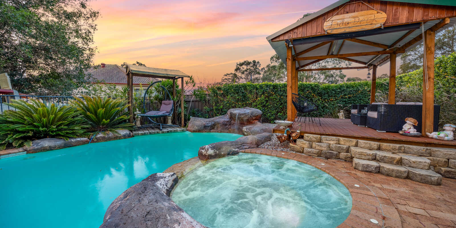 137 LONGHURST ROAD Minto