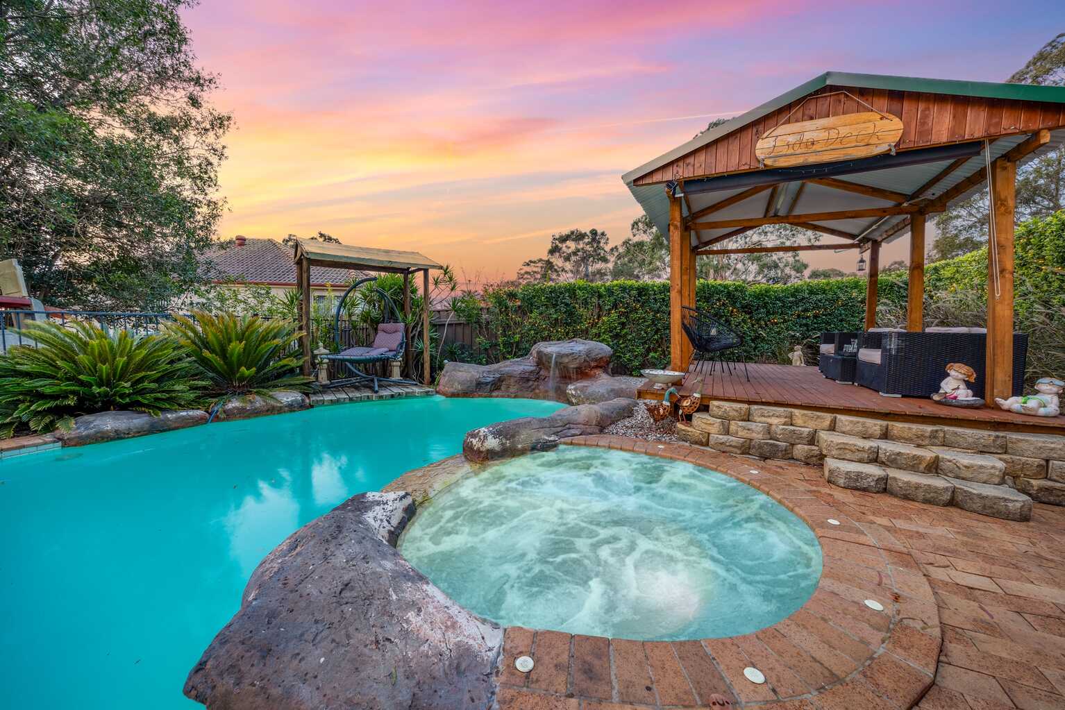 137 LONGHURST ROAD Minto