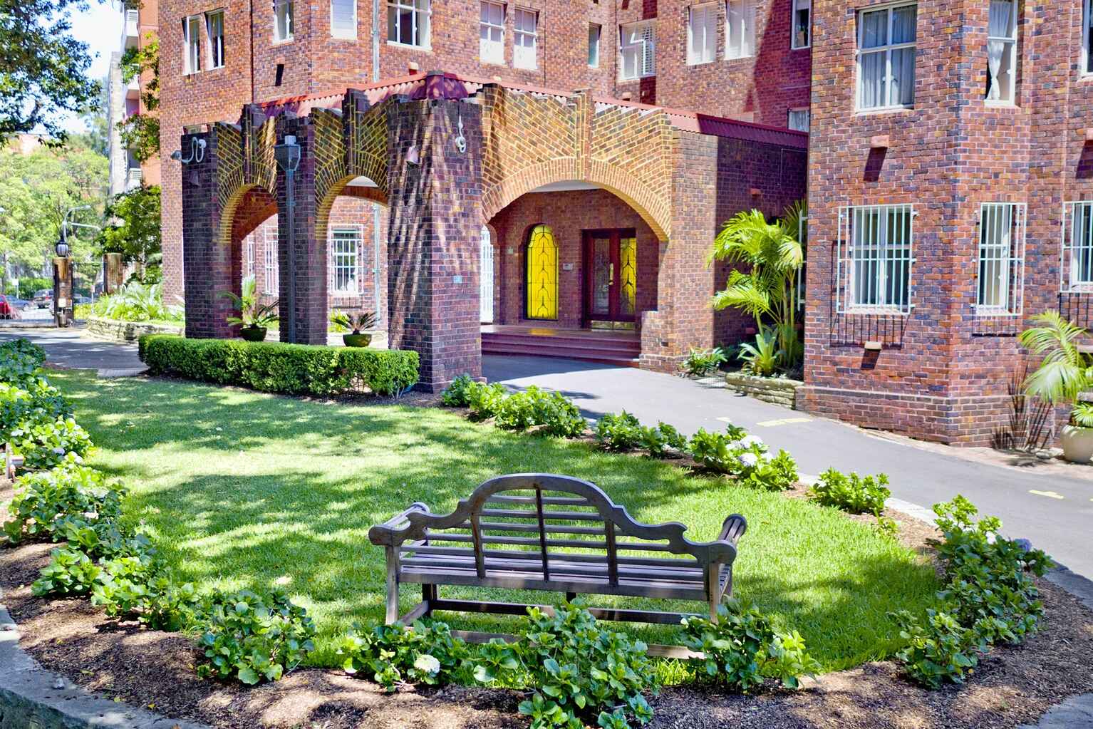 3/8 Birtley Place Elizabeth Bay 3/8 Birtley Place Elizabeth Bay