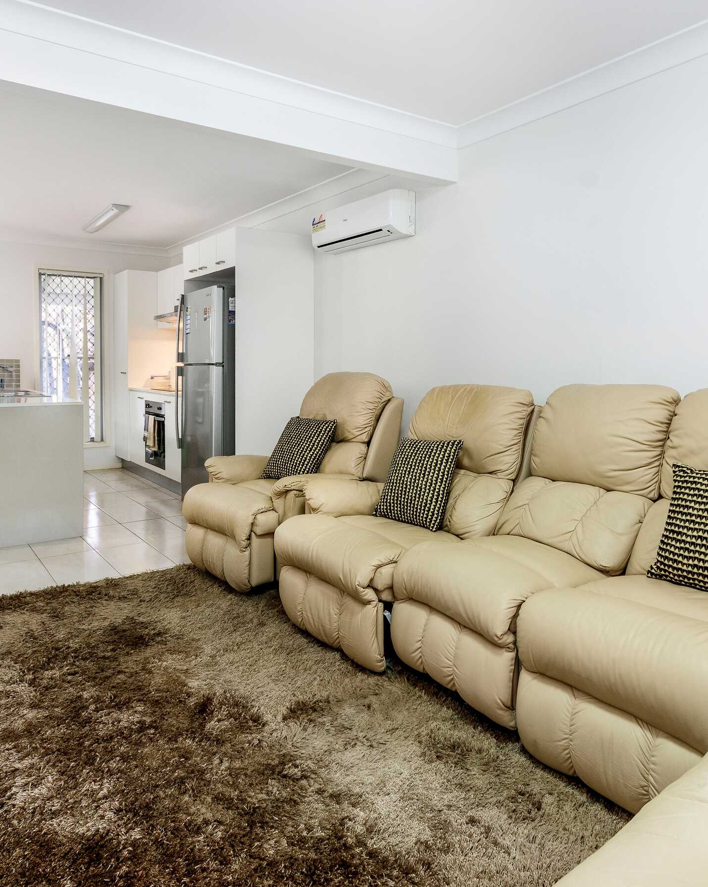 48/17 Piccadilly Street Bellmere, Bellmere - Thumbnail 4