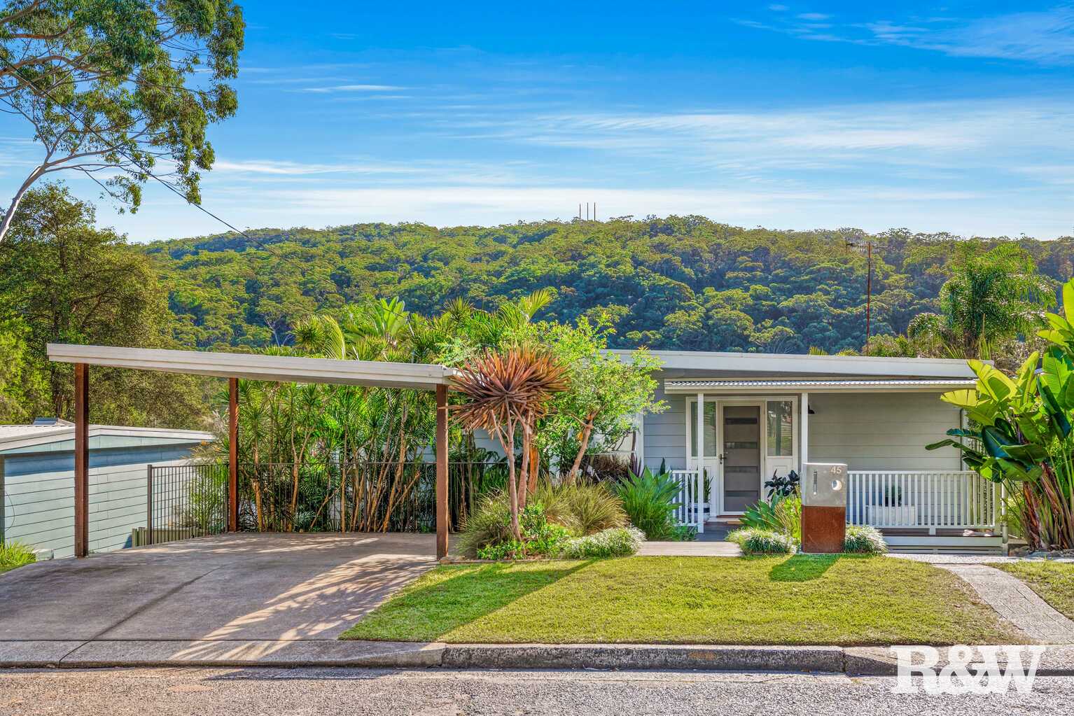 45 The Broadwaters Tascott
