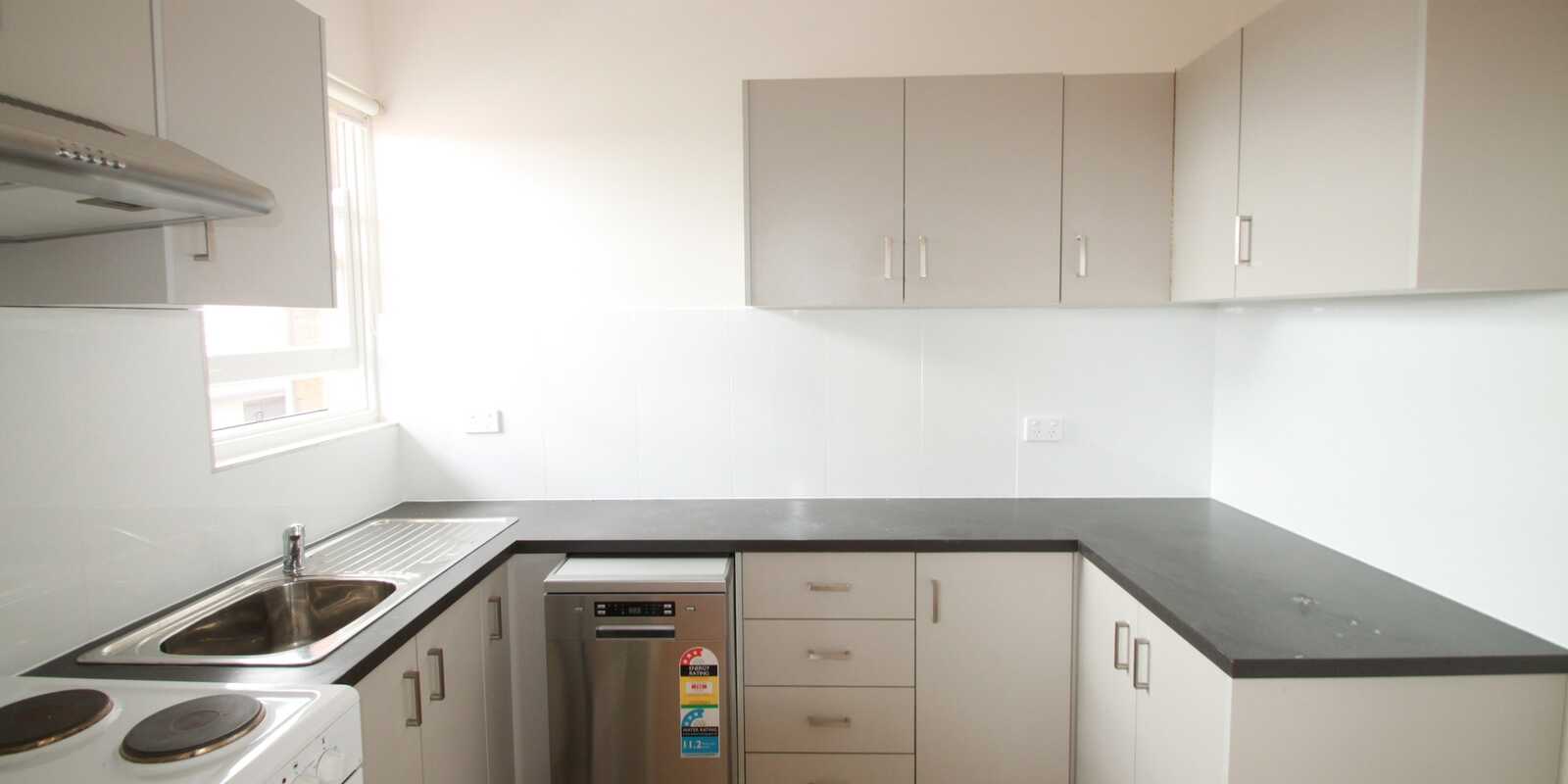 2/7A Anderton Street Marrickville