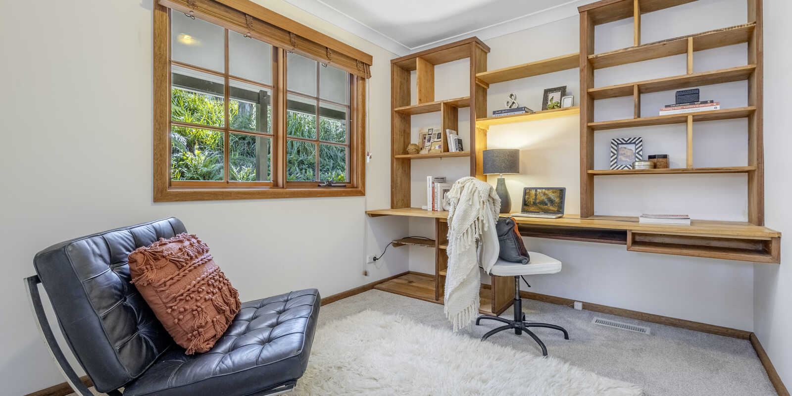 38 Dell Street Blackheath 38 Dell Street Blackheath