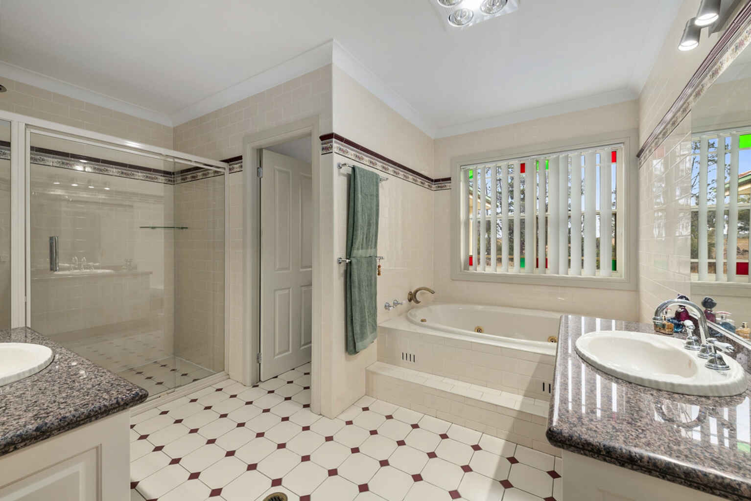 96 George Street Marulan