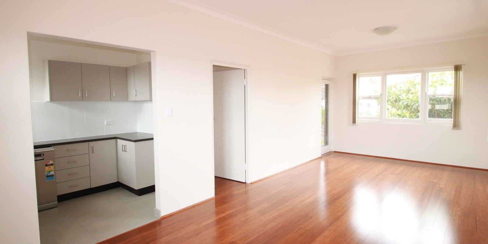 2/7A Anderton Street Marrickville