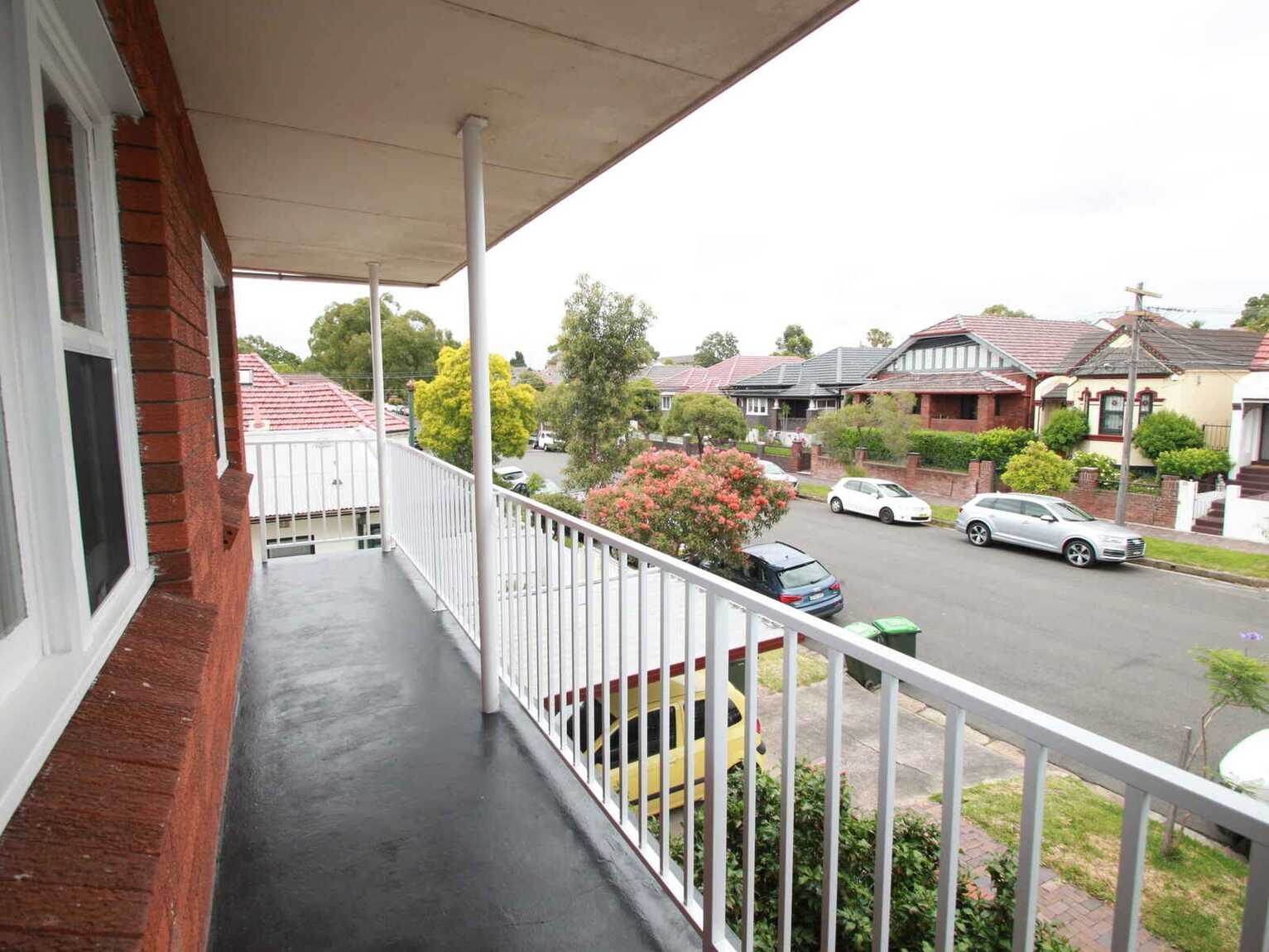 2/7A Anderton Street Marrickville