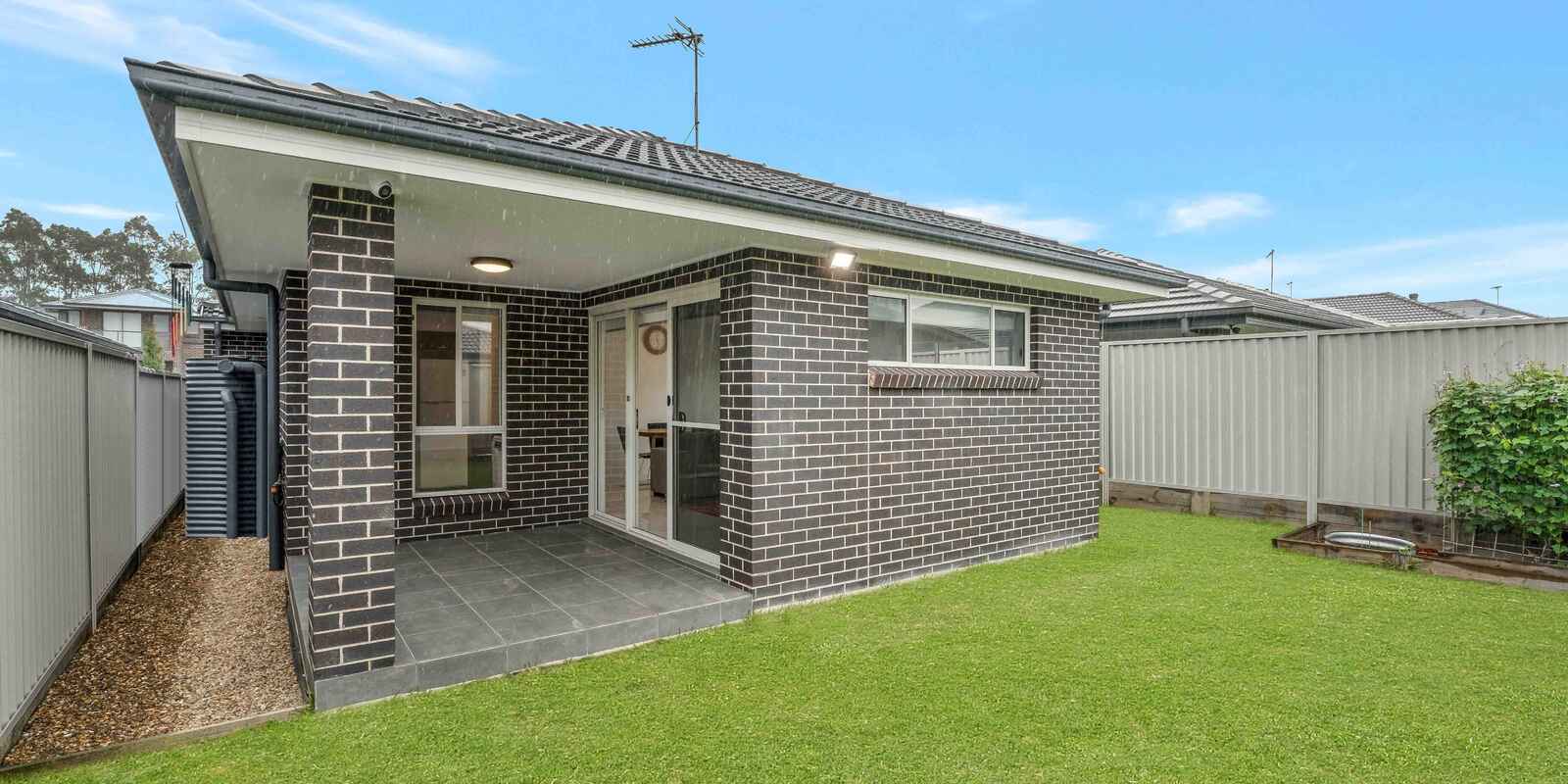 78 Tokyo Road Austral