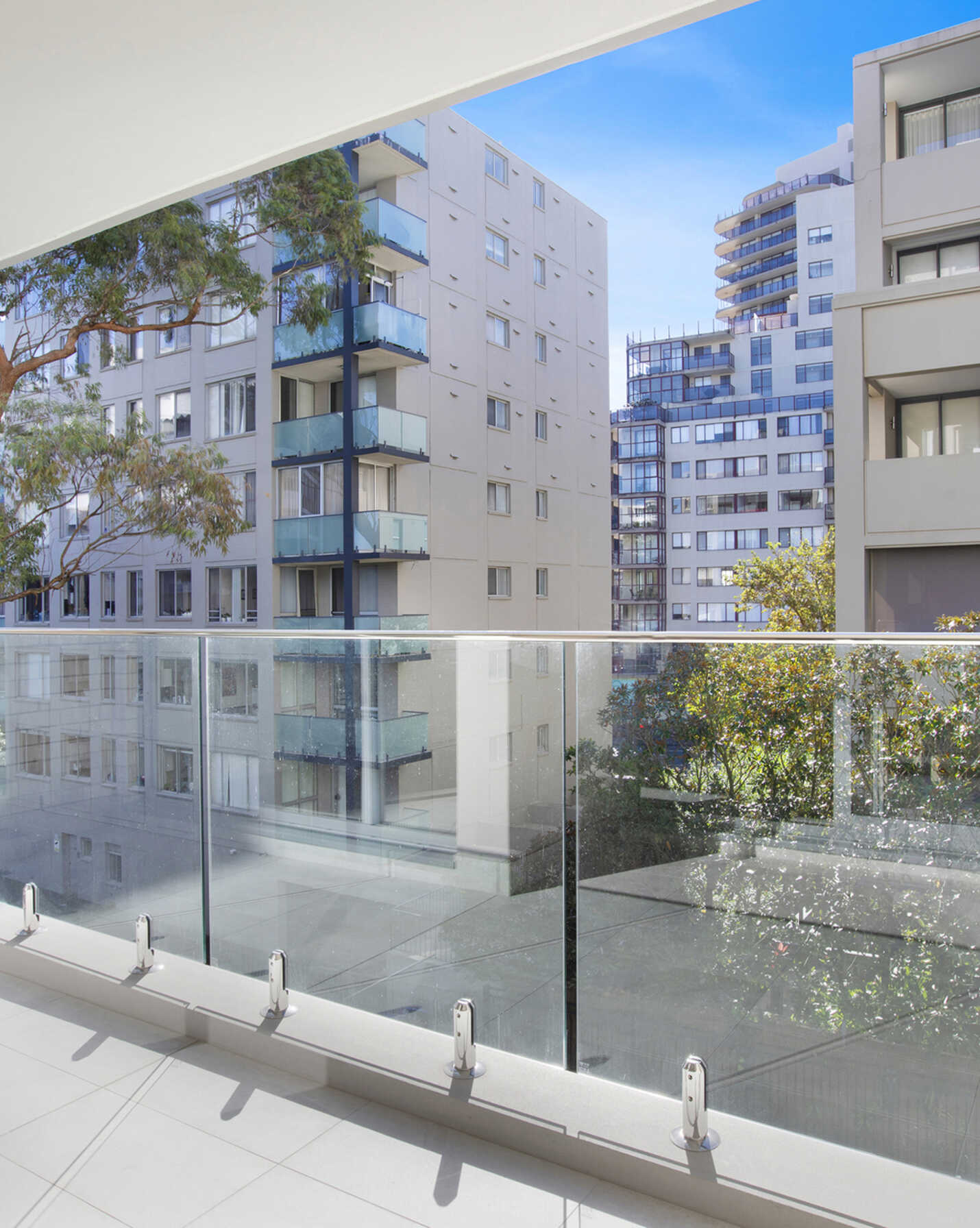 8/10-16 Llandaff Street Bondi Junction, Junction - Thumbnail 3