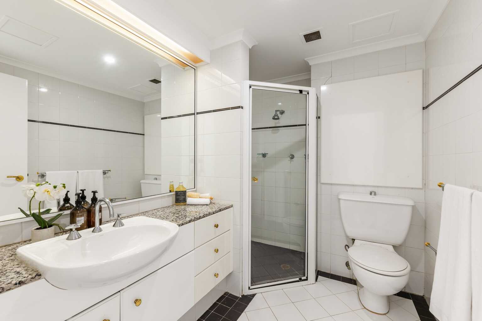 2/8 Heydon Street Mosman 2/8 Heydon Street Mosman