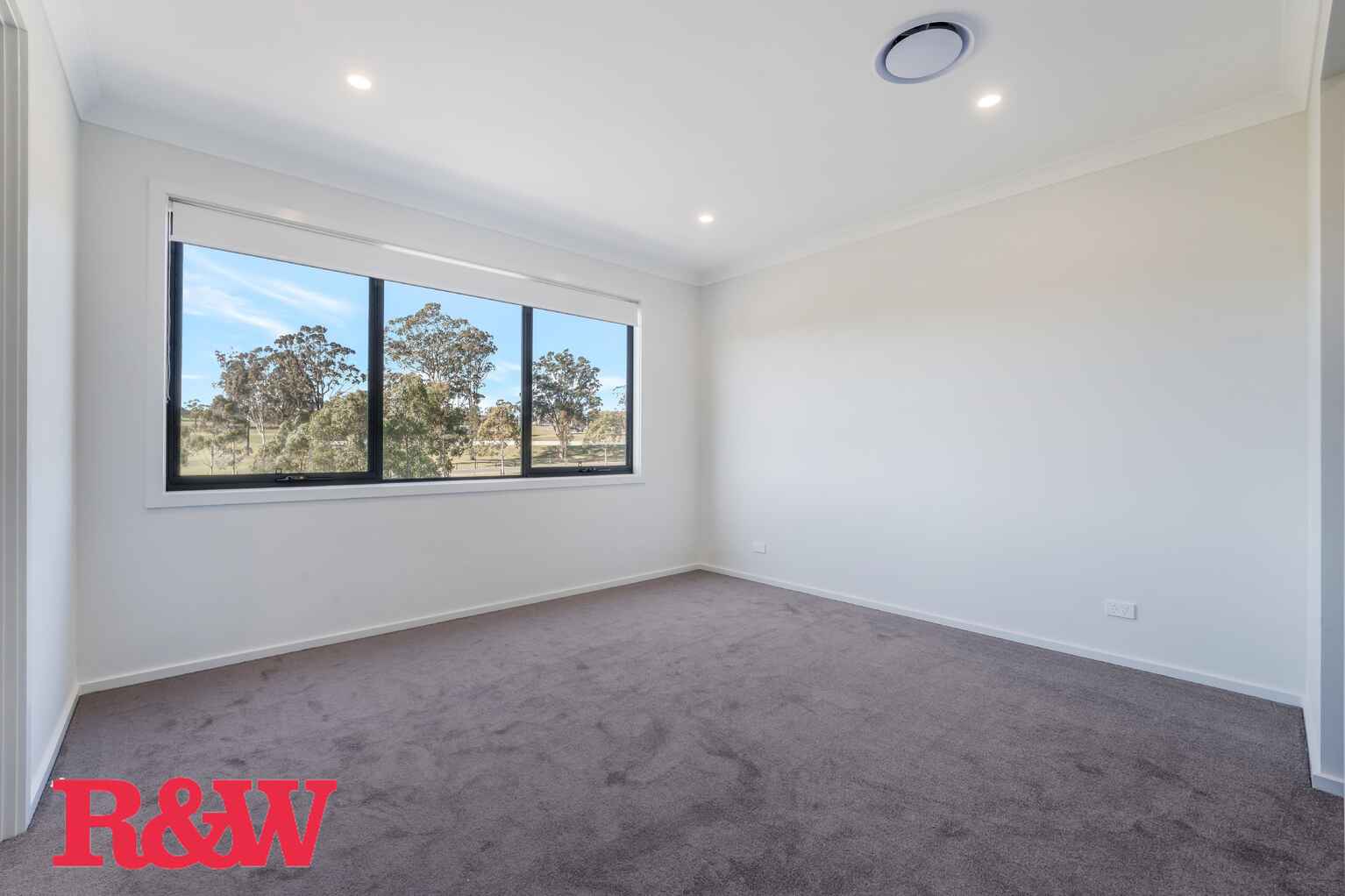 18B Barrier Street Gregory Hills 18B Barrier Street Gregory Hills