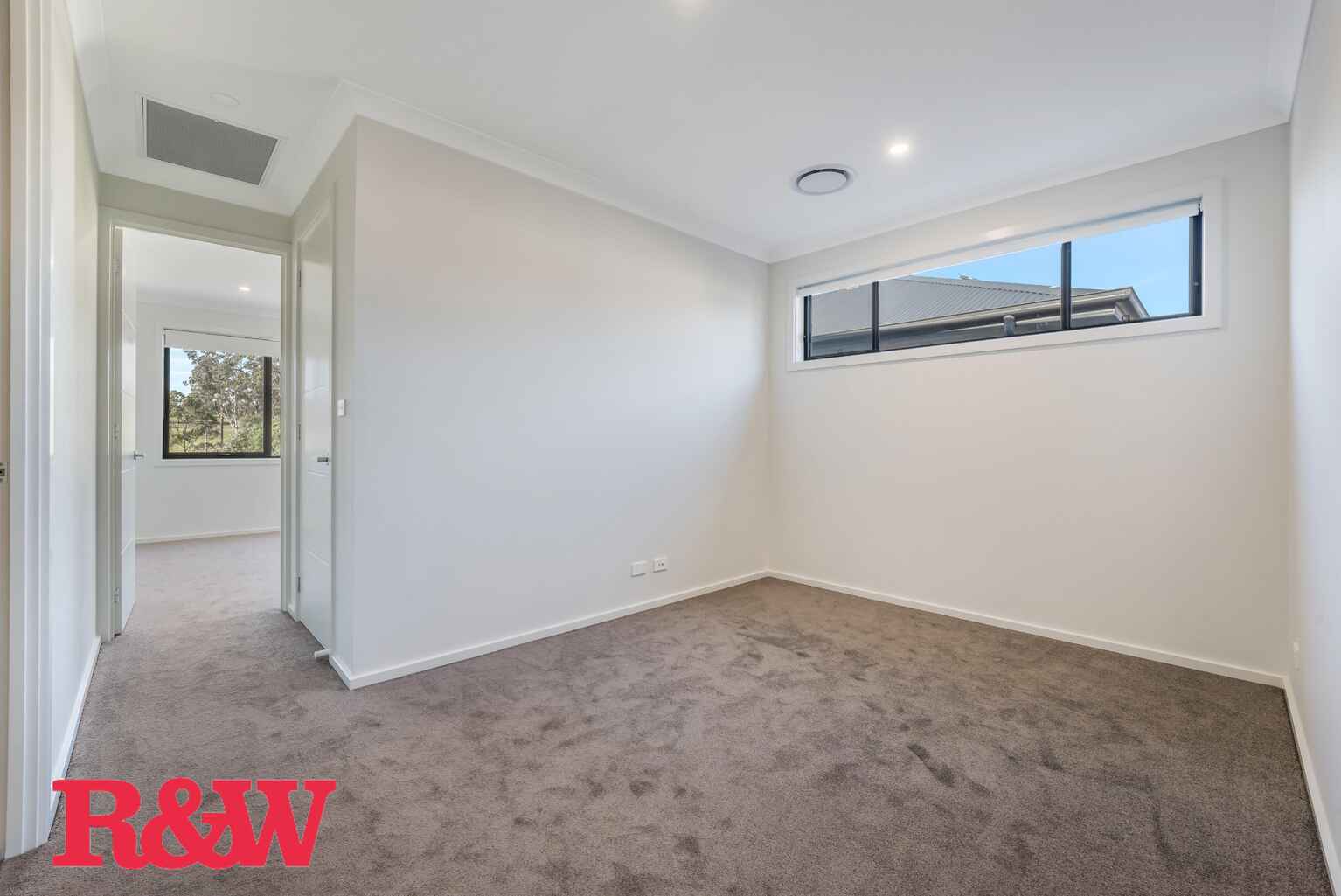 18B Barrier Street Gregory Hills 18B Barrier Street Gregory Hills