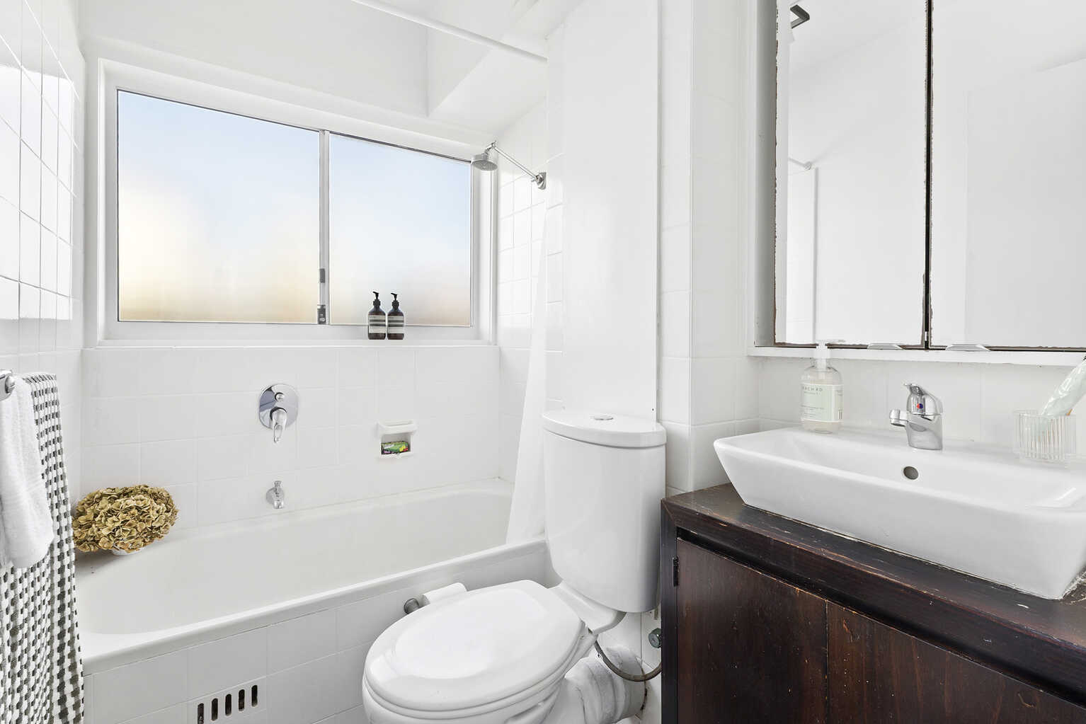 26/15 Wylde Street Potts Point 26/15 Wylde Street Potts Point