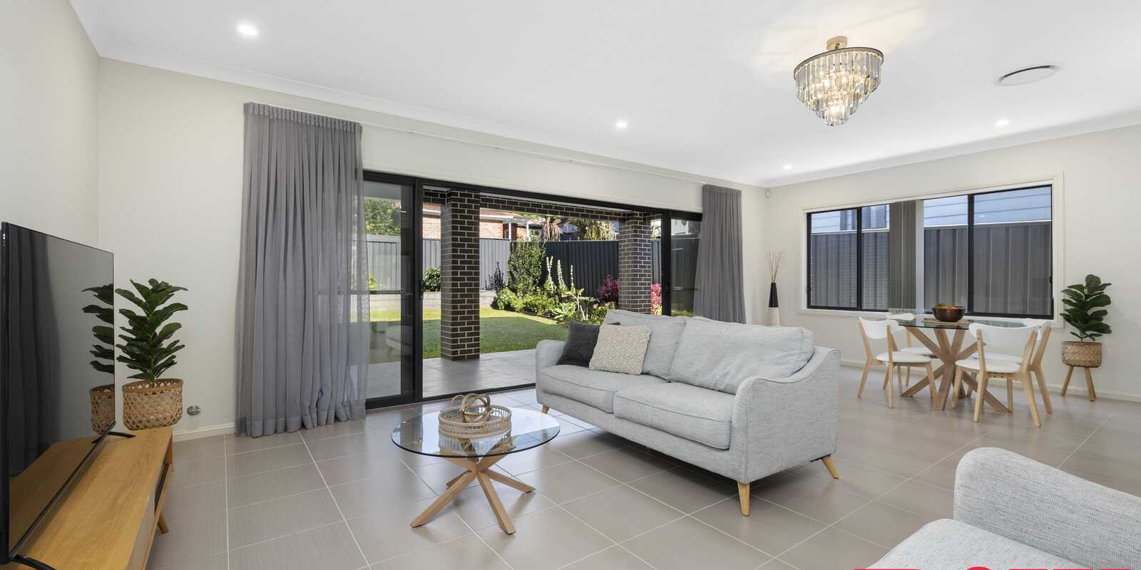 132B Forest Road Miranda 132B Forest Road Miranda