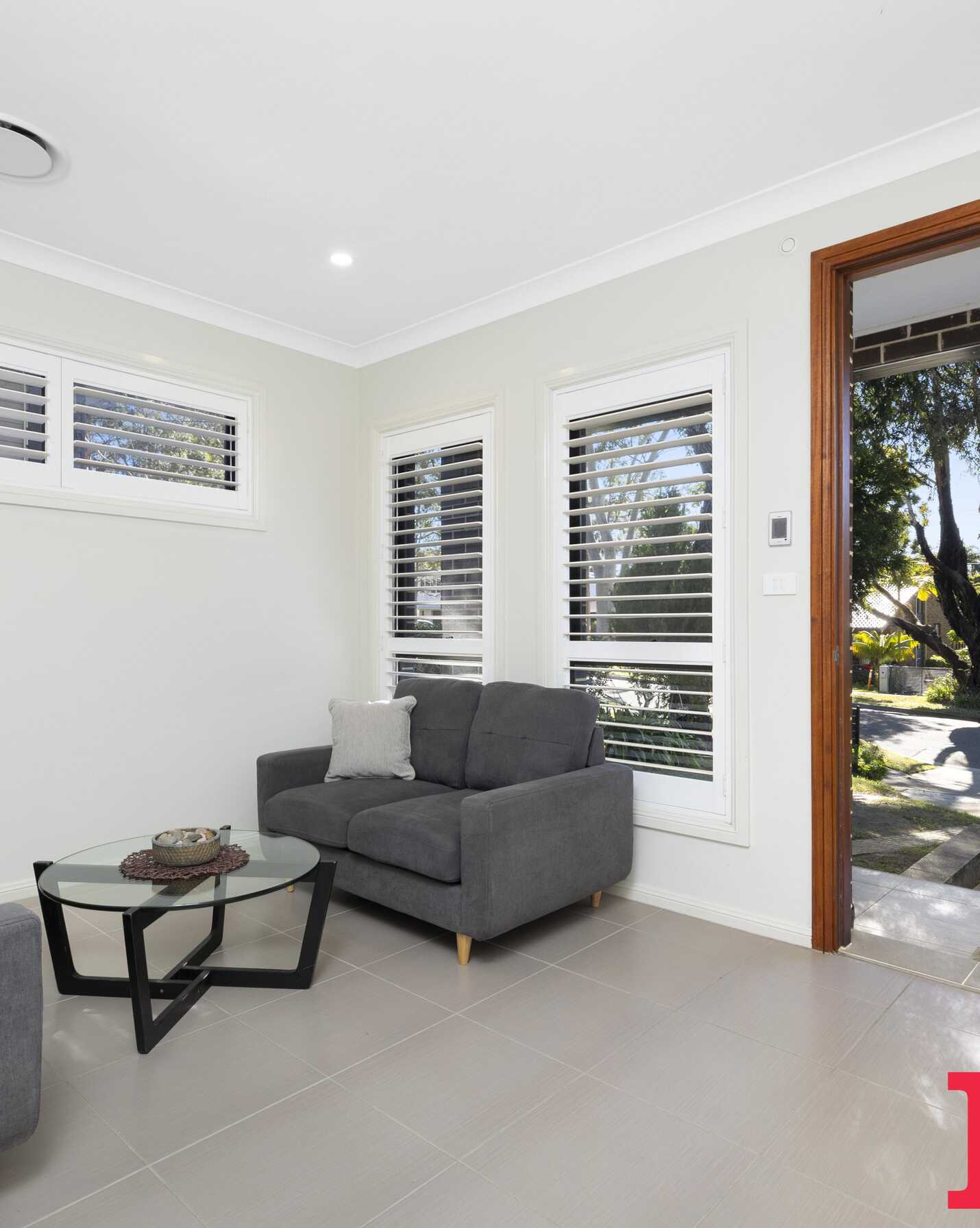 132B Forest Road Miranda, Miranda - Thumbnail 5
