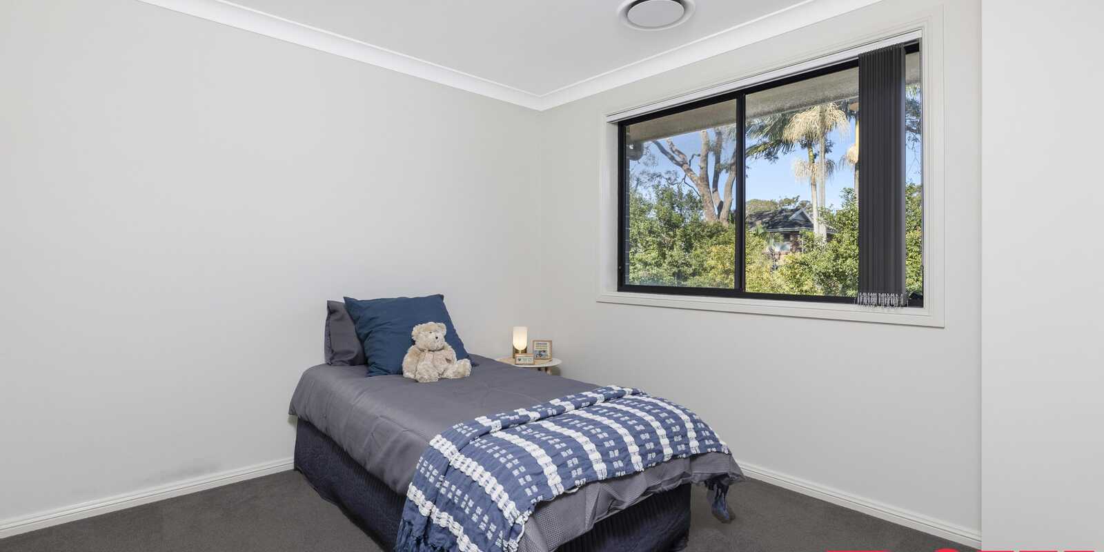 132B Forest Road Miranda 132B Forest Road Miranda