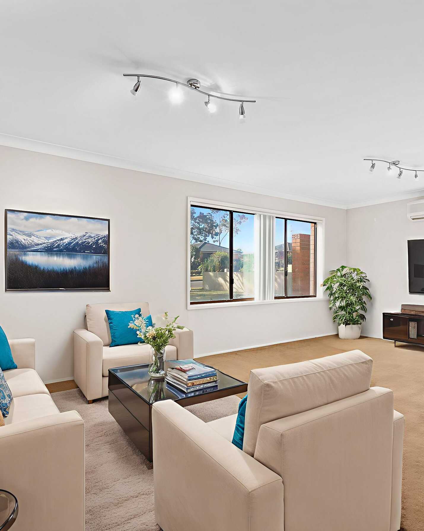 3 Shoalhaven Street Ruse, Ruse - Thumbnail 3