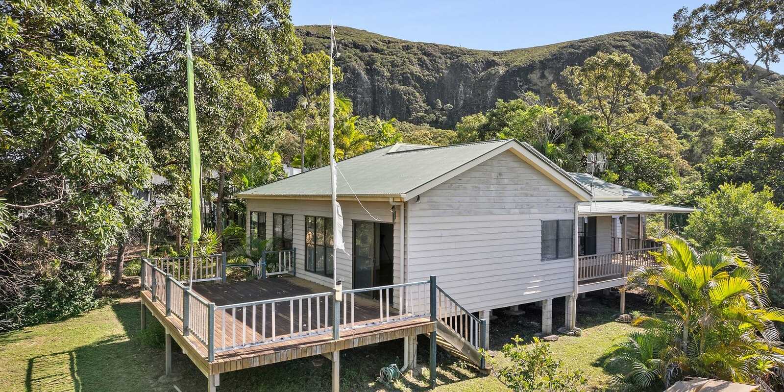 7 Eastern Court Mount Coolum 7 Eastern Court Mount Coolum