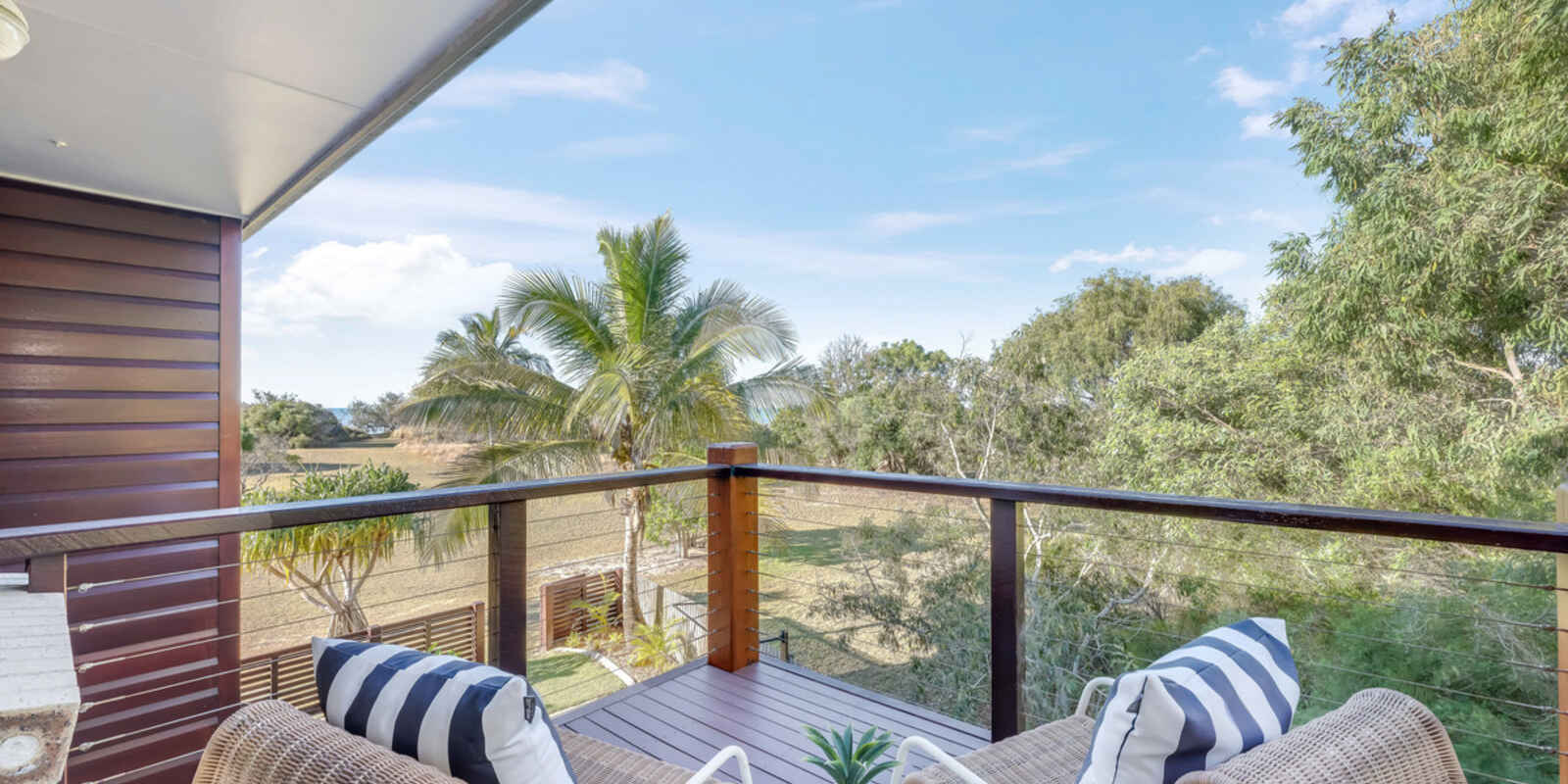 126 Sylvan Drive Moore Park Beach 126 Sylvan Drive Moore Park Beach