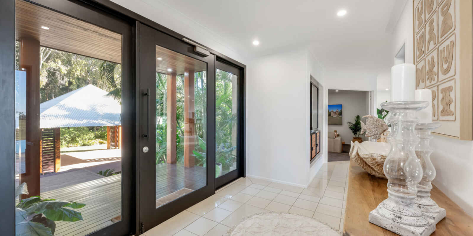 126 Sylvan Drive Moore Park Beach 126 Sylvan Drive Moore Park Beach