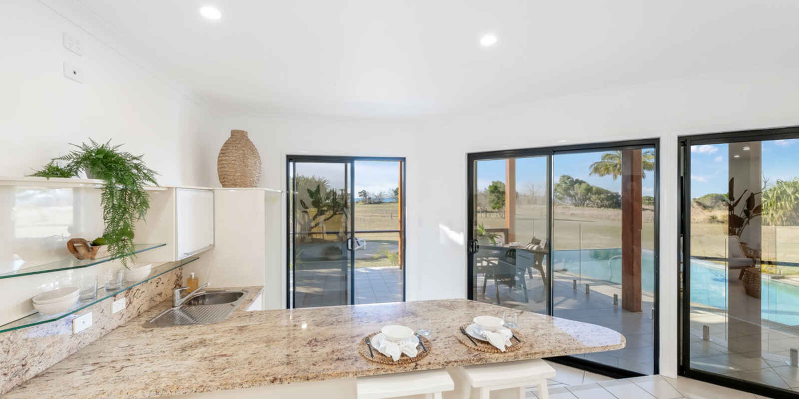 126 Sylvan Drive Moore Park Beach 126 Sylvan Drive Moore Park Beach