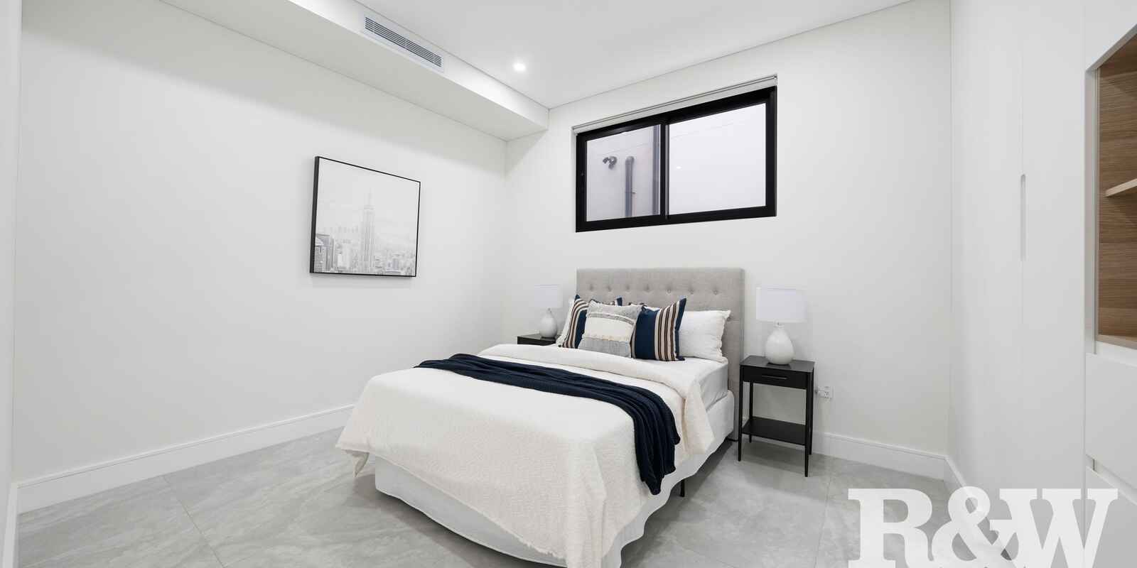 7A Holland Crescent Casula 7A Holland Crescent Casula