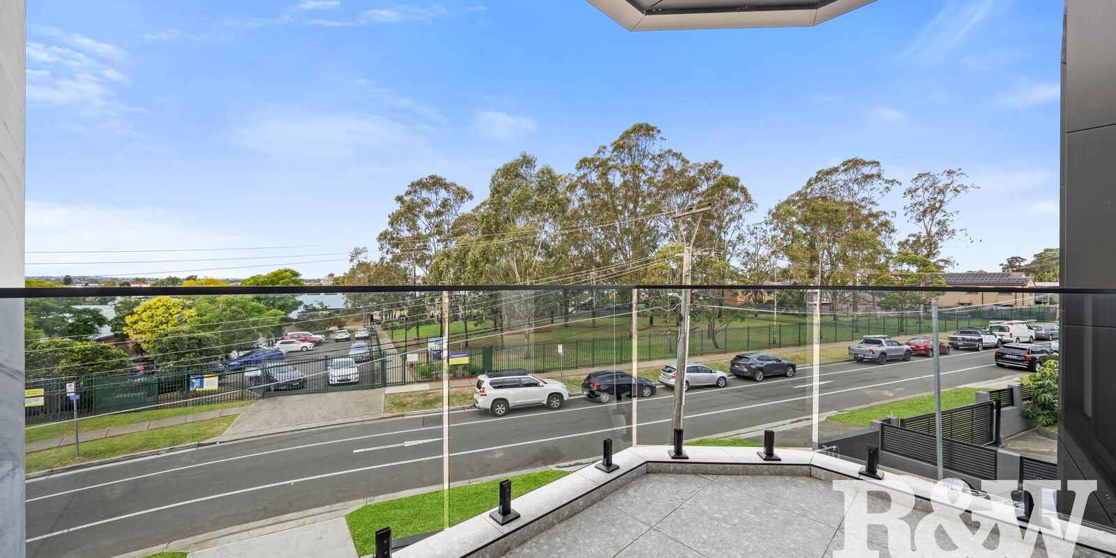 7A Holland Crescent Casula 7A Holland Crescent Casula