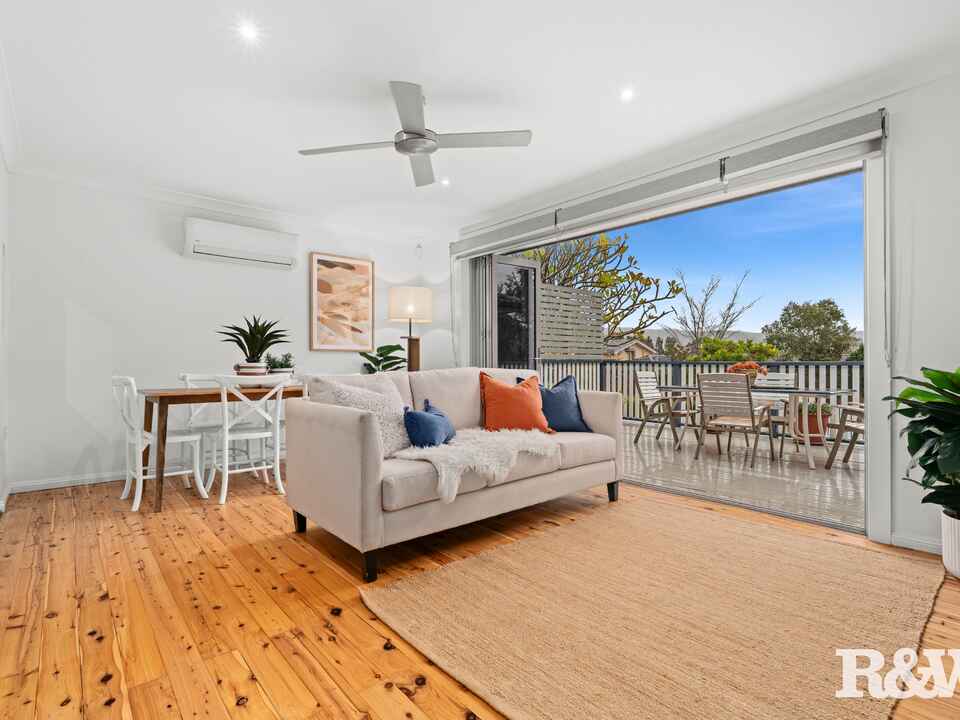 27 Matthews Parade Point Clare