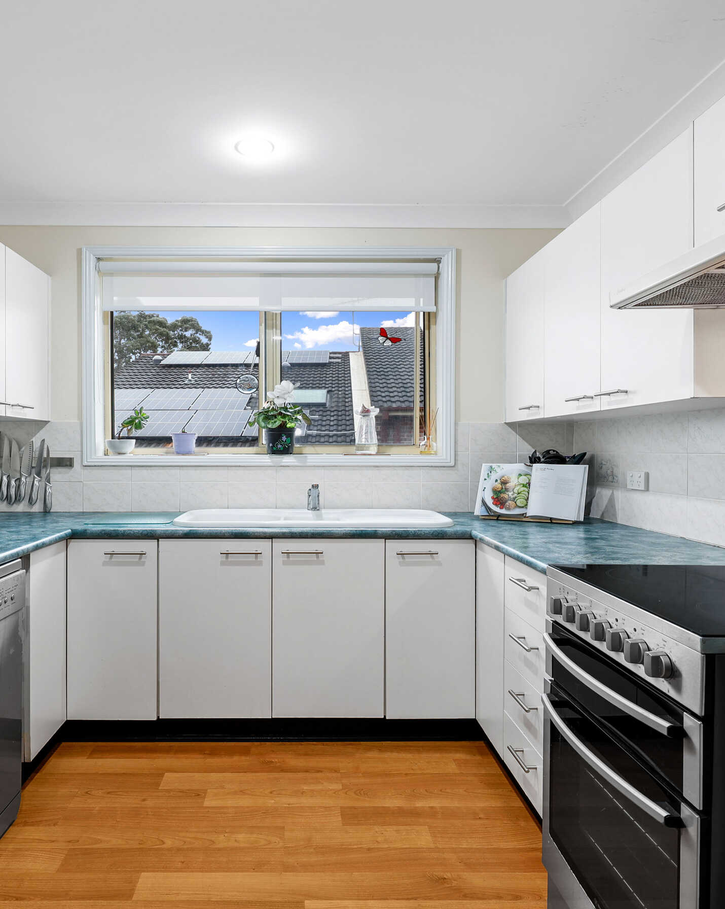 51a Frontignan Street Eschol Park, Park - Thumbnail 4
