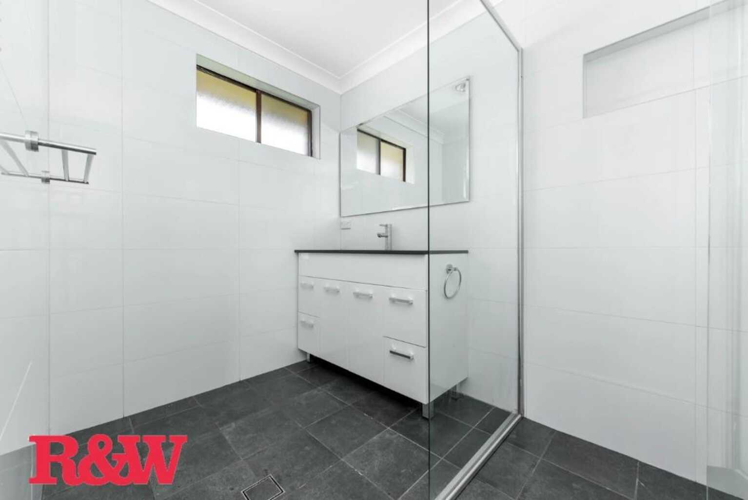 39 Randall Avenue Minto 39 Randall Avenue Minto