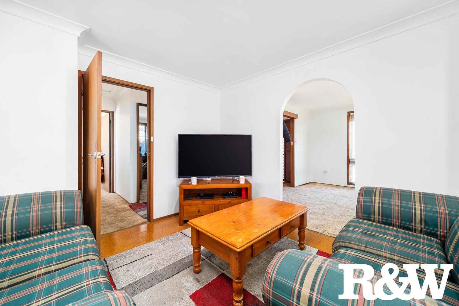 37 Kerwin Circle Hebersham