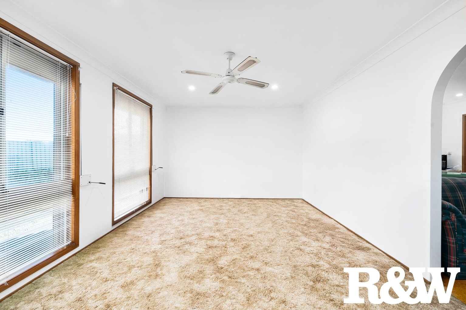 37 Kerwin Circle Hebersham