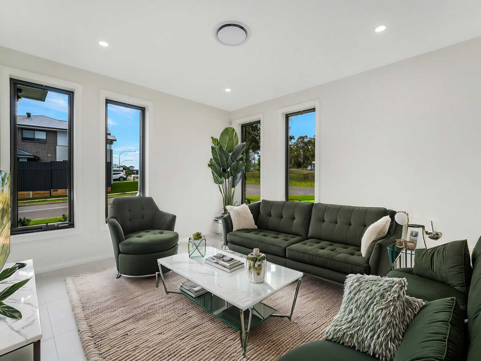 37 Twenty Eighth Avenue Austral